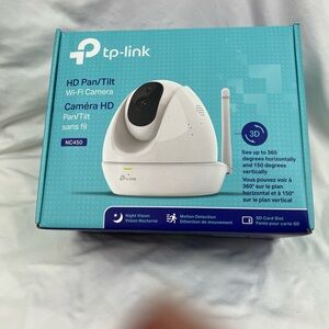 TP Link NC 450 WiFi Pan Tilt camera Night Vision Motion Detection SD Card Slot